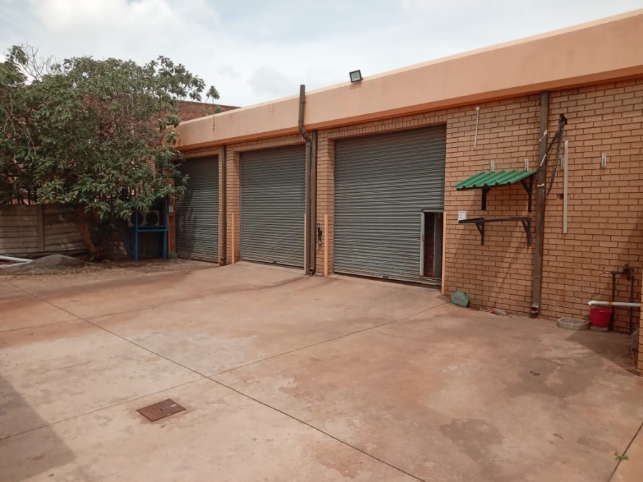 Commercial Property for Sale in Crystal Park Gauteng