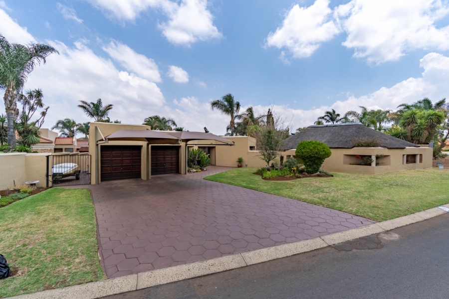 3 Bedroom Property for Sale in Sunward Park Gauteng