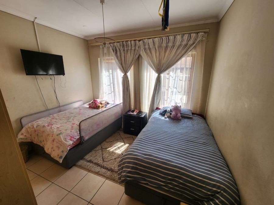 4 Bedroom Property for Sale in Montana Gauteng