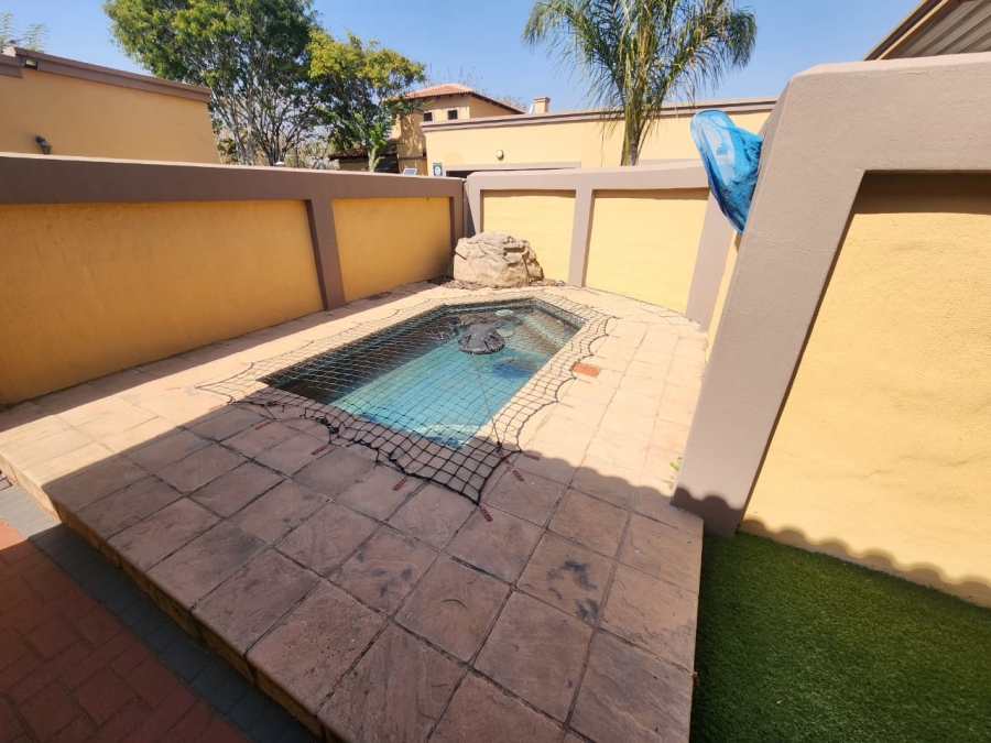 4 Bedroom Property for Sale in Montana Gauteng