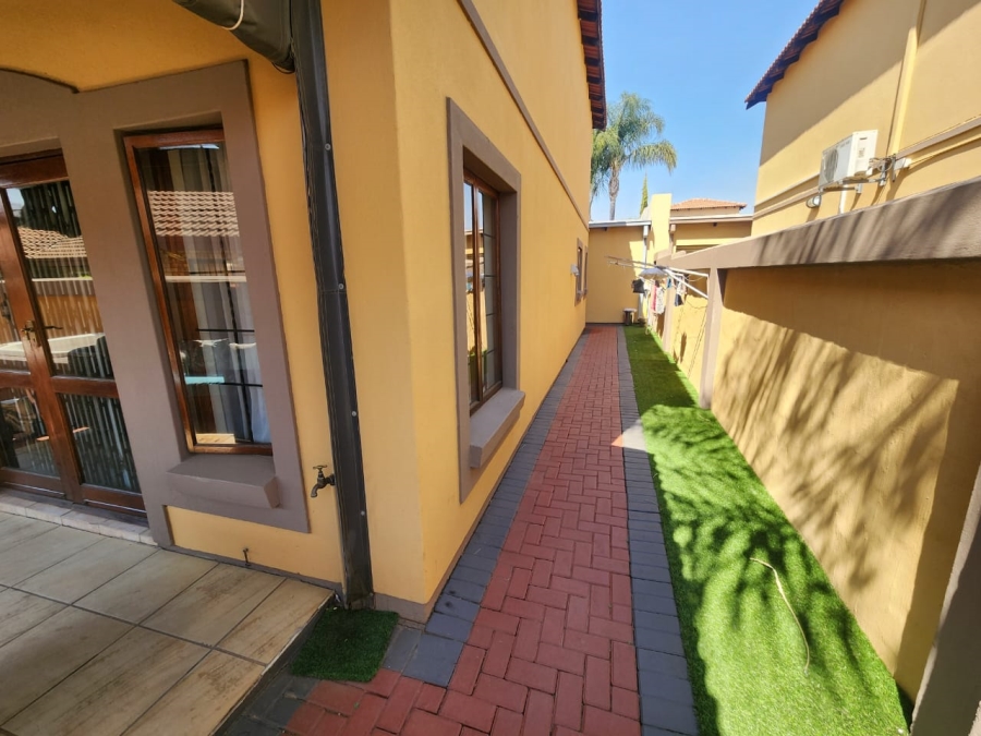 4 Bedroom Property for Sale in Montana Gauteng