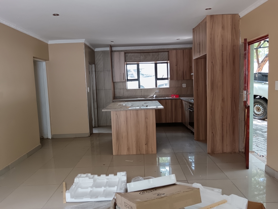 To Let 2 Bedroom Property for Rent in Roodeplaat Gauteng