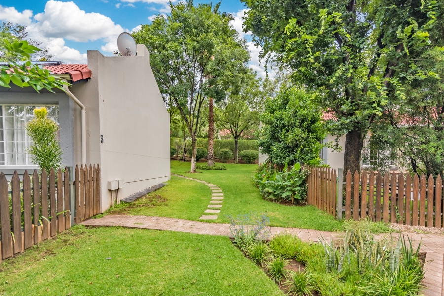 2 Bedroom Property for Sale in Douglasdale Gauteng