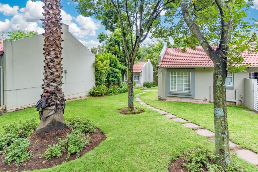 2 Bedroom Property for Sale in Douglasdale Gauteng