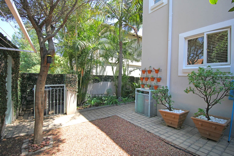 4 Bedroom Property for Sale in Broadacres Gauteng