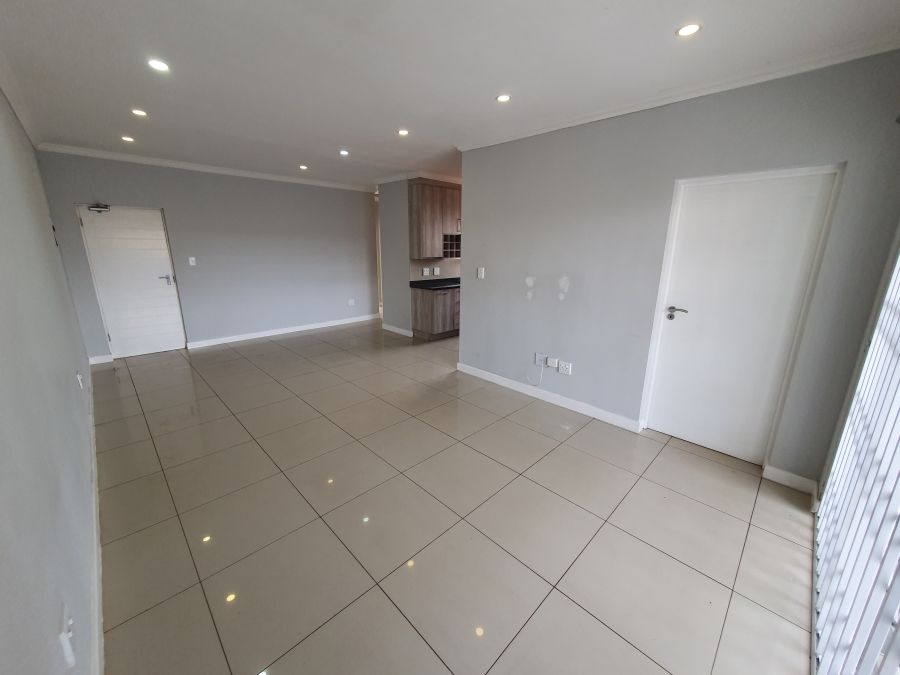 To Let 3 Bedroom Property for Rent in Little Falls Gauteng