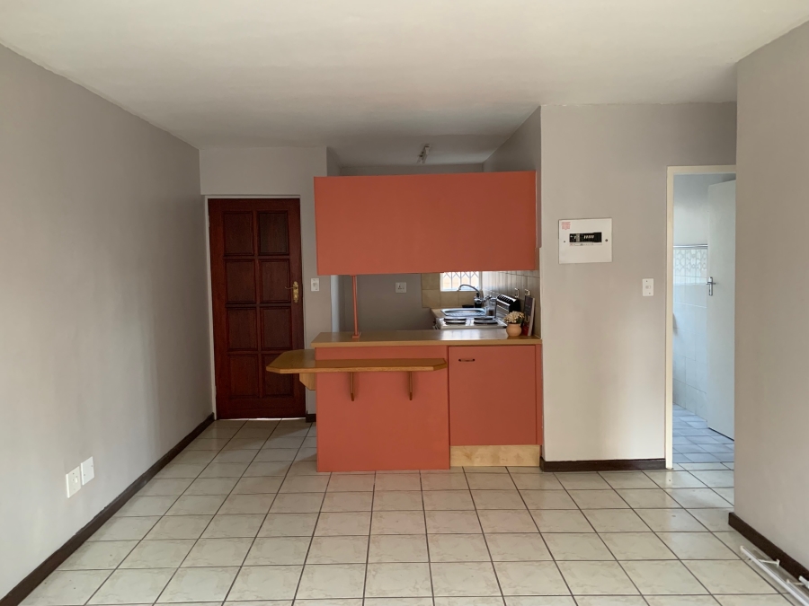 To Let 2 Bedroom Property for Rent in Willow Park Manor Gauteng