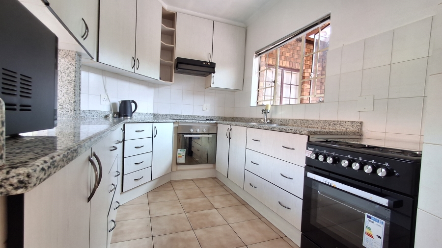 4 Bedroom Property for Sale in Doornpoort Gauteng