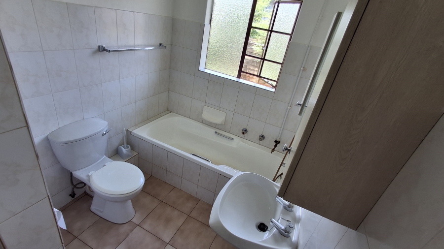 4 Bedroom Property for Sale in Doornpoort Gauteng