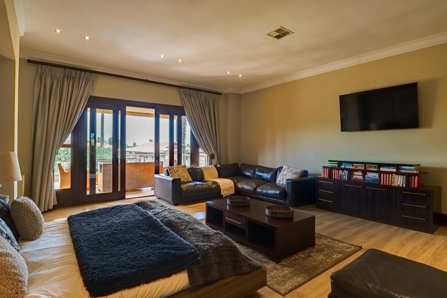 4 Bedroom Property for Sale in Silver Lakes Golf Estate Gauteng