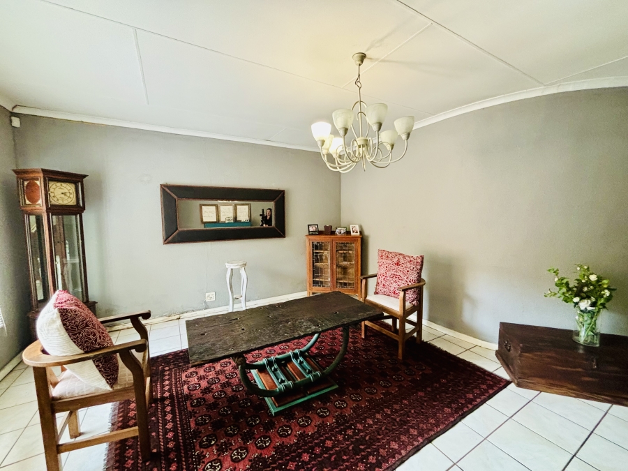 To Let 4 Bedroom Property for Rent in Helderkruin Gauteng