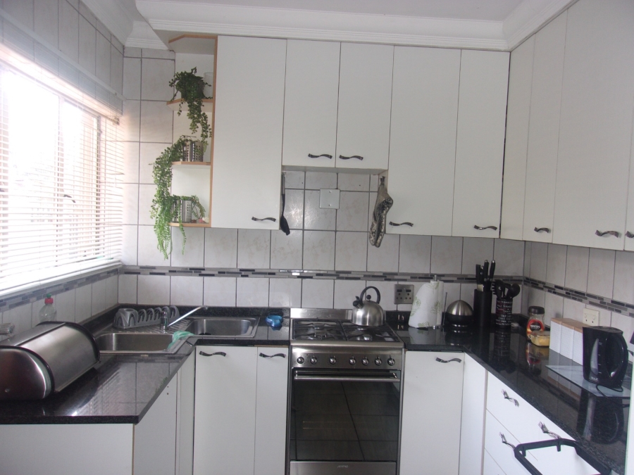 4 Bedroom Property for Sale in Dersley Gauteng