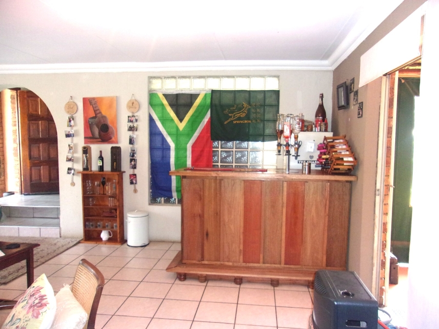 4 Bedroom Property for Sale in Dersley Gauteng