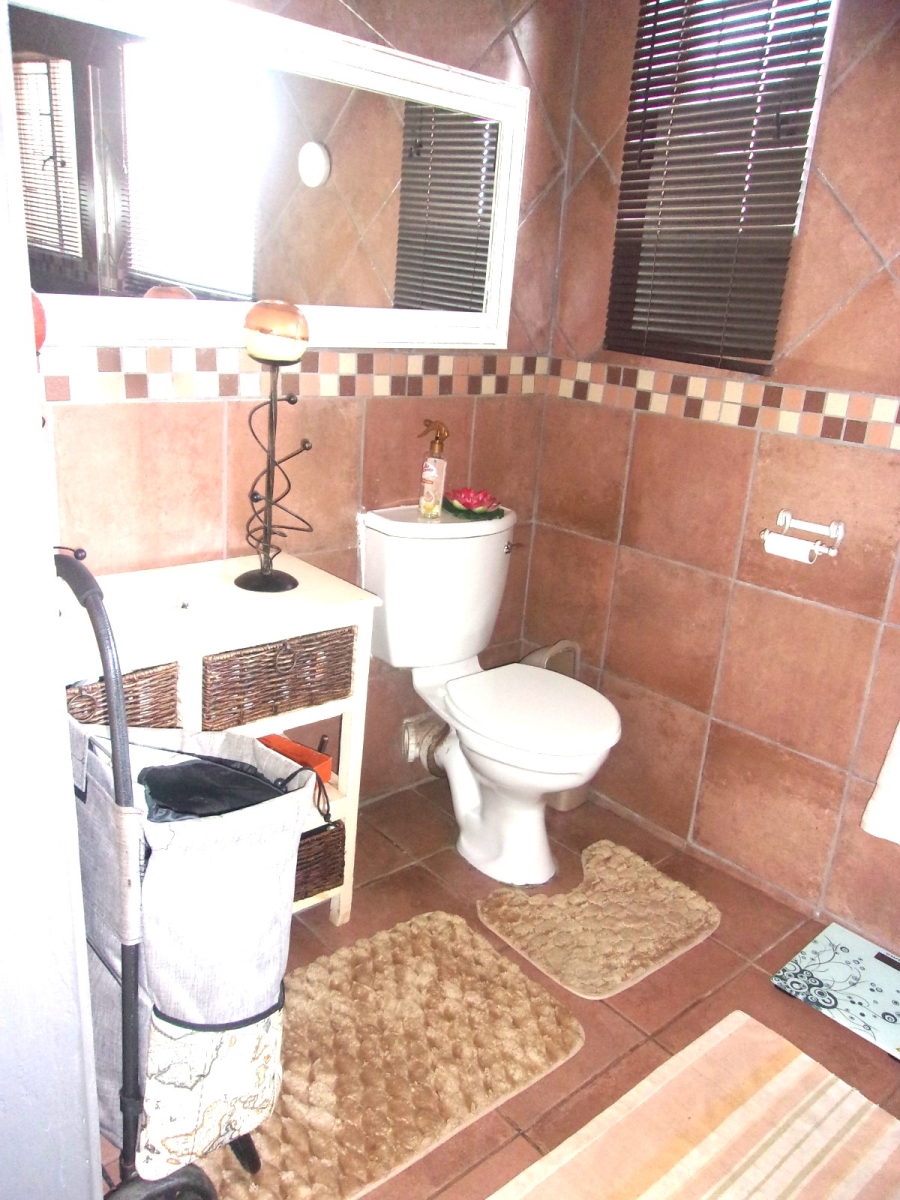 4 Bedroom Property for Sale in Dersley Gauteng