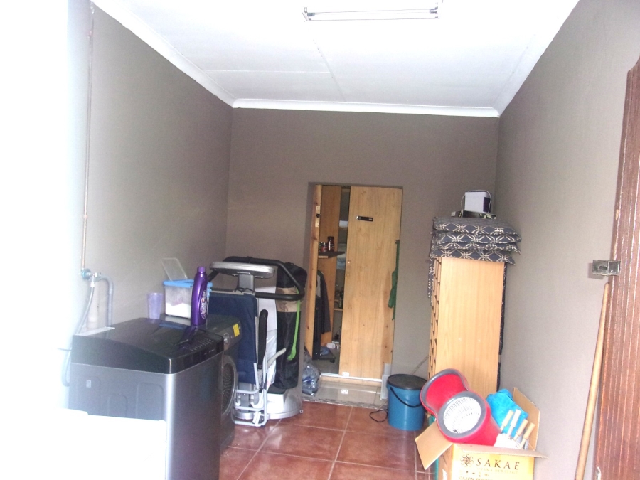 4 Bedroom Property for Sale in Dersley Gauteng