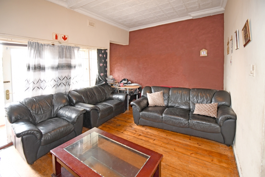 1 Bedroom Property for Sale in Orange Grove Gauteng