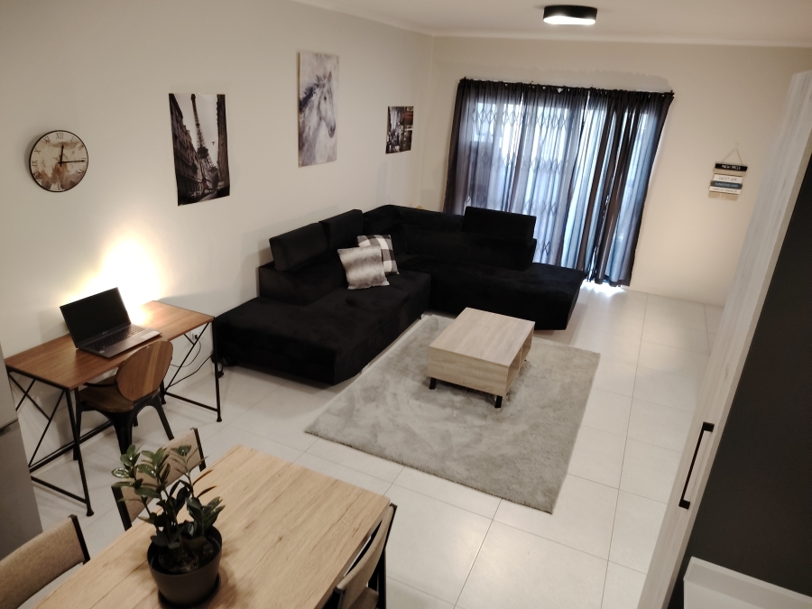 2 Bedroom Property for Sale in Carlswald Gauteng