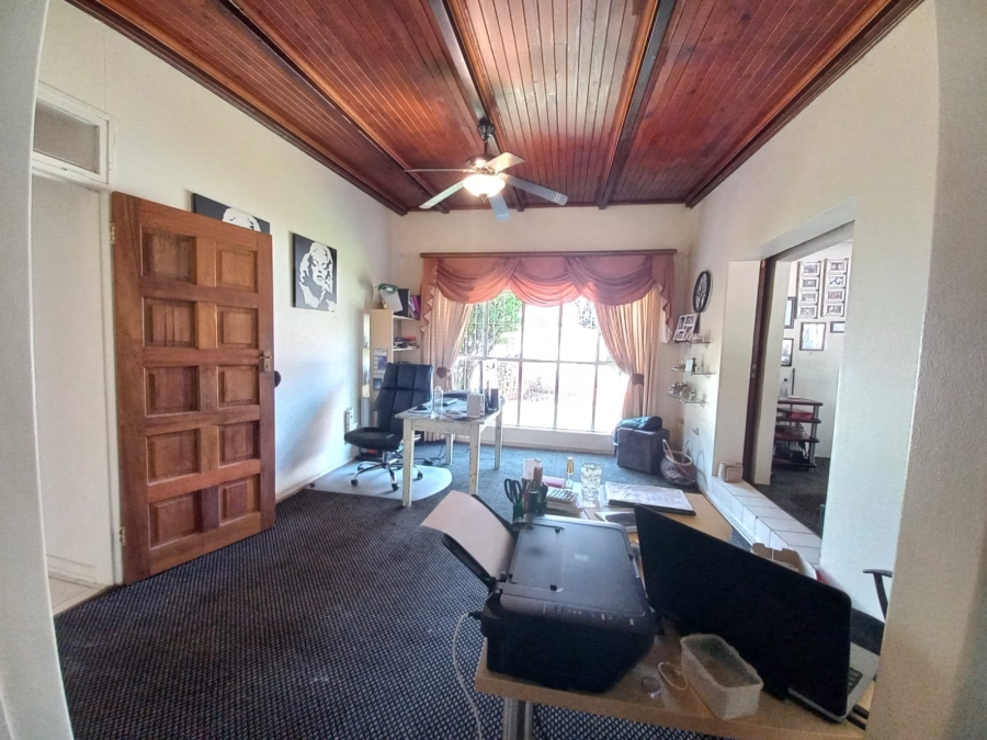 4 Bedroom Property for Sale in Kenleaf Gauteng