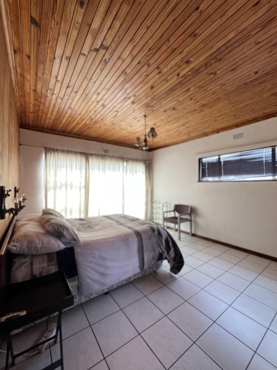 15 Bedroom Property for Sale in Witfield Gauteng