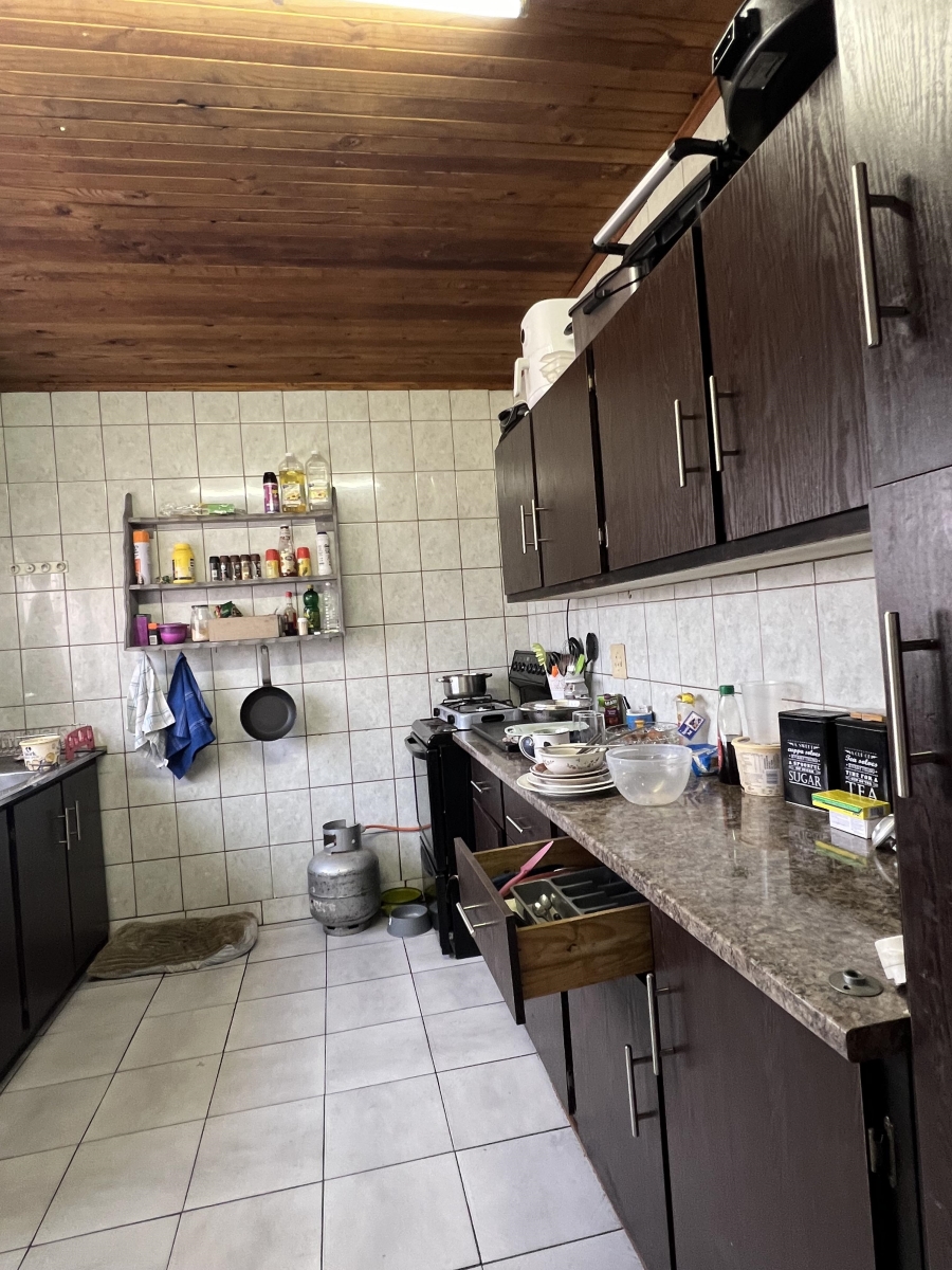 15 Bedroom Property for Sale in Witfield Gauteng