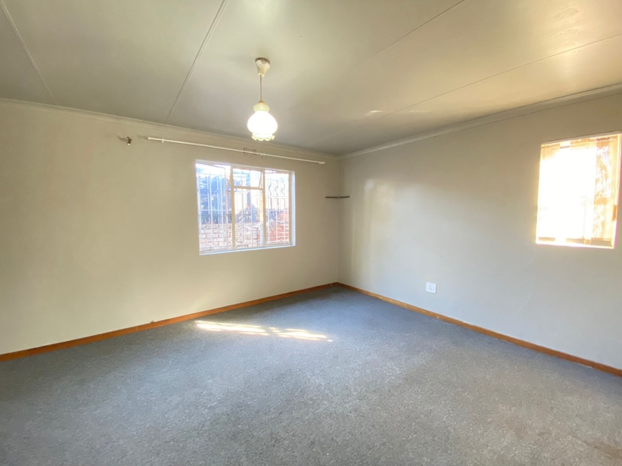 To Let 3 Bedroom Property for Rent in Primrose Gauteng