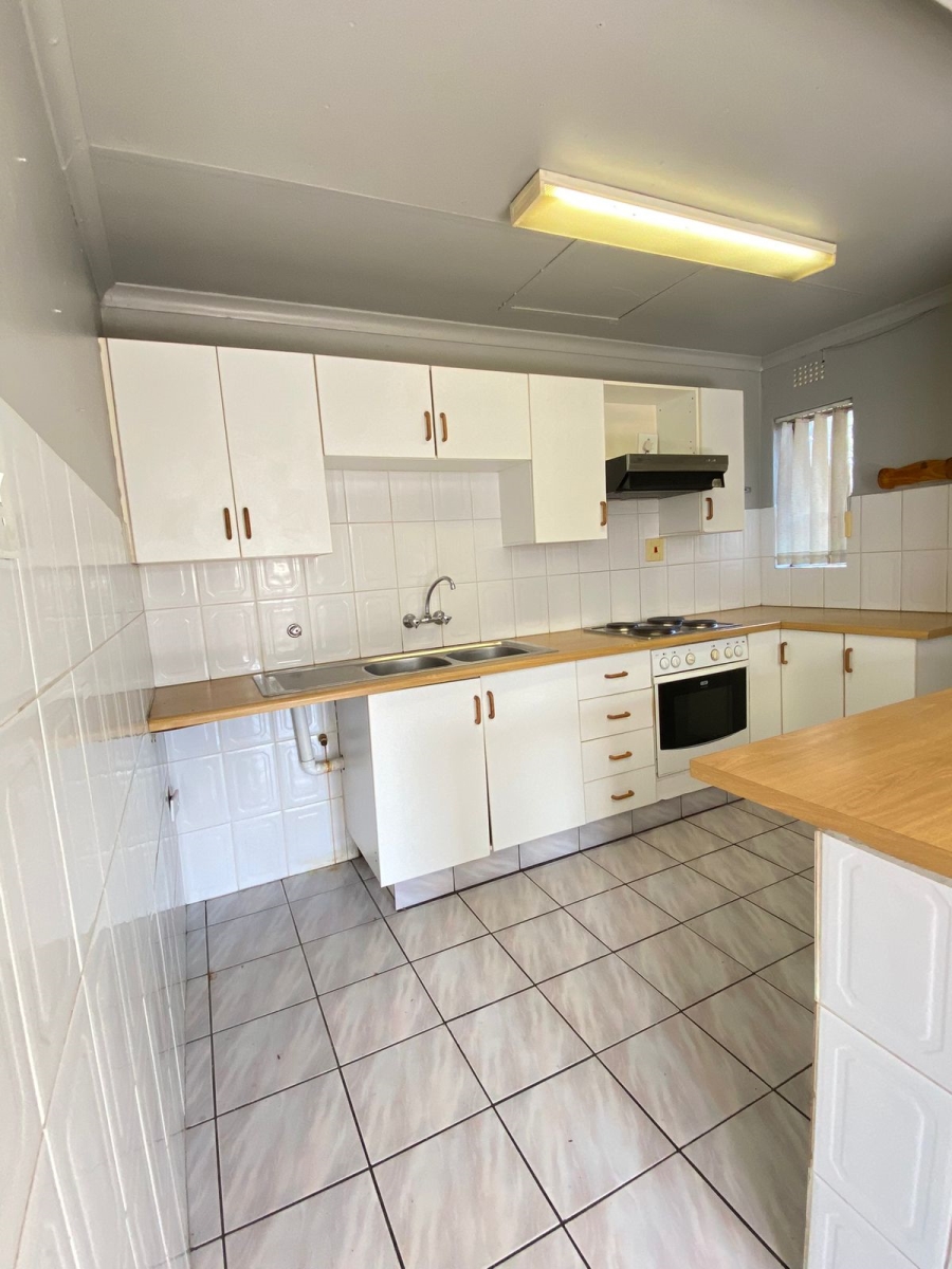 To Let 3 Bedroom Property for Rent in Primrose Gauteng