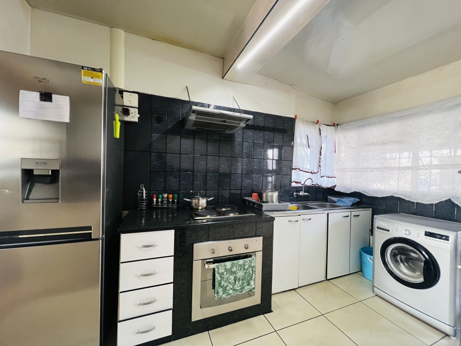 To Let 3 Bedroom Property for Rent in Primrose Gauteng