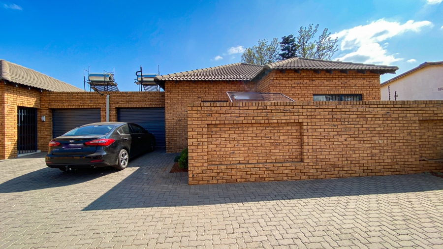 2 Bedroom Property for Sale in Union Gauteng