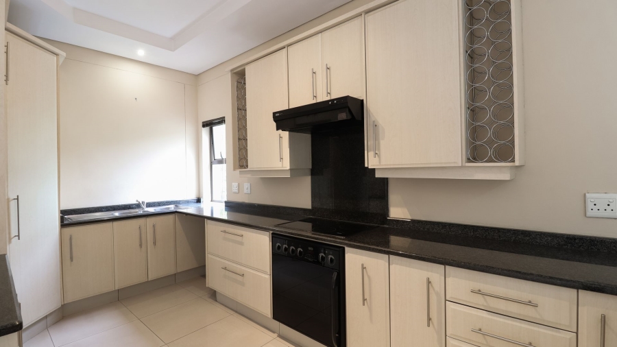 To Let 2 Bedroom Property for Rent in Melrose North Gauteng