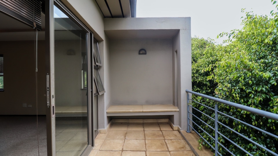 To Let 2 Bedroom Property for Rent in Melrose North Gauteng