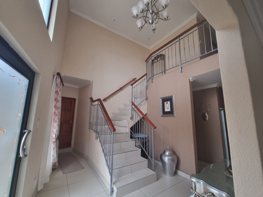 4 Bedroom Property for Sale in Heuningklip Gauteng