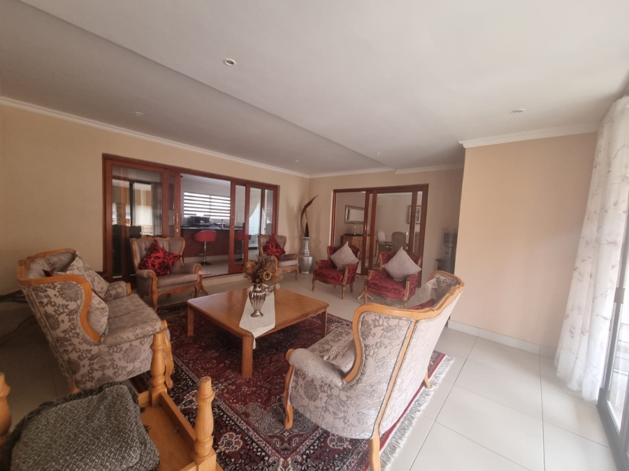 4 Bedroom Property for Sale in Heuningklip Gauteng