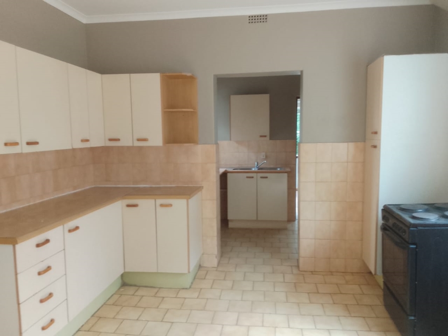 To Let 4 Bedroom Property for Rent in Edendale Gauteng