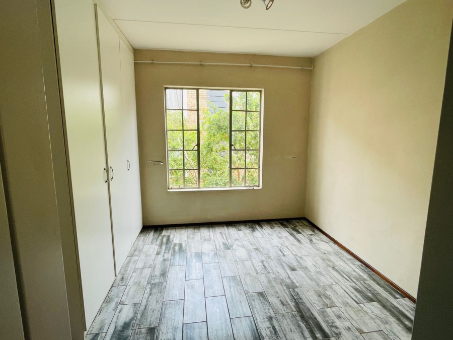 To Let 2 Bedroom Property for Rent in North Riding Gauteng