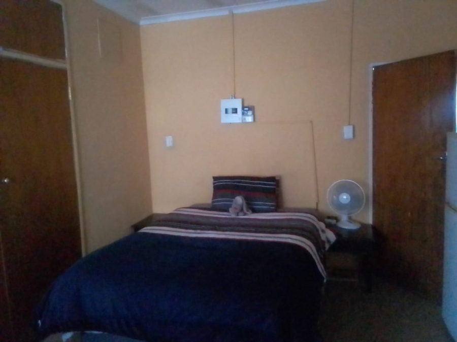 3 Bedroom Property for Sale in Lindo Park Gauteng