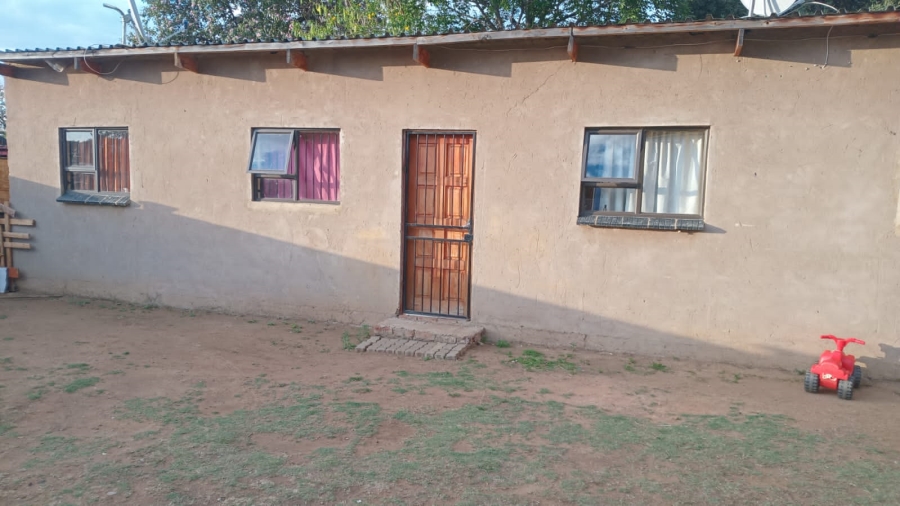 3 Bedroom Property for Sale in Lindo Park Gauteng