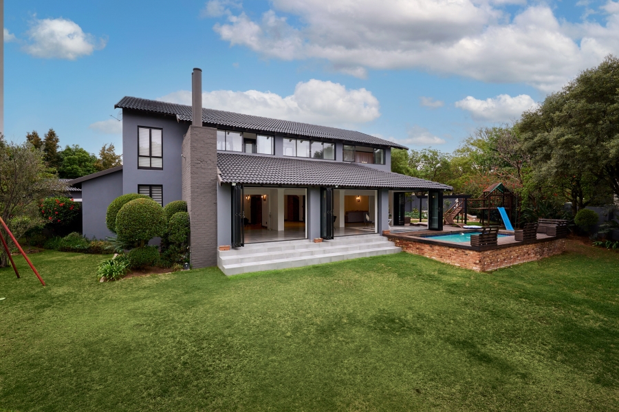 5 Bedroom Property for Sale in Carlswald Estate Gauteng