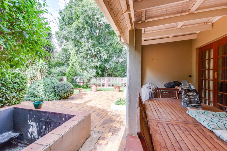 2 Bedroom Property for Sale in Paulshof Gauteng