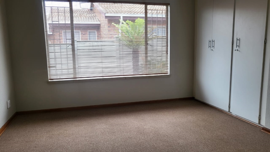 3 Bedroom Property for Sale in Mindalore Gauteng