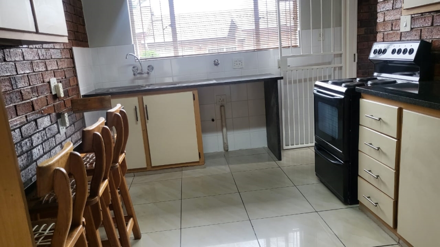 3 Bedroom Property for Sale in Mindalore Gauteng