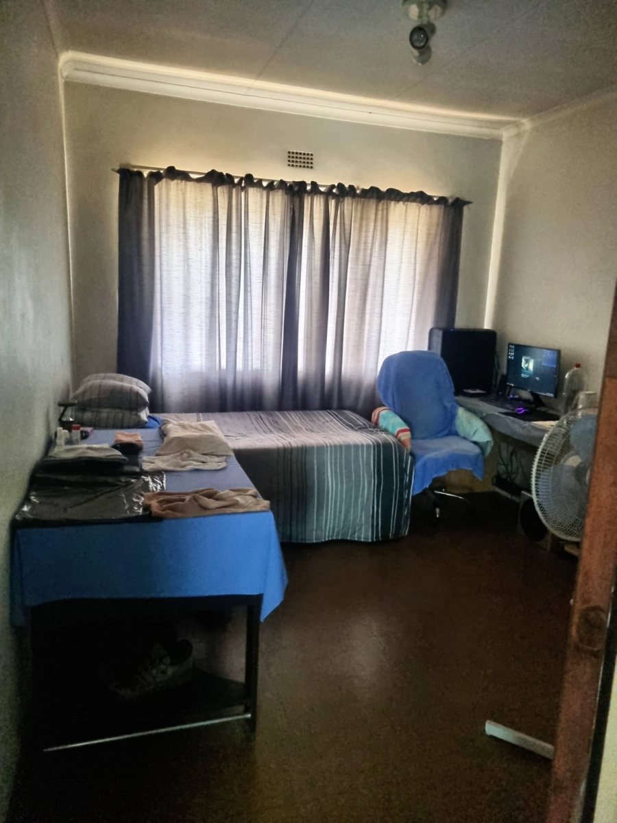 2 Bedroom Property for Sale in Horison Gauteng