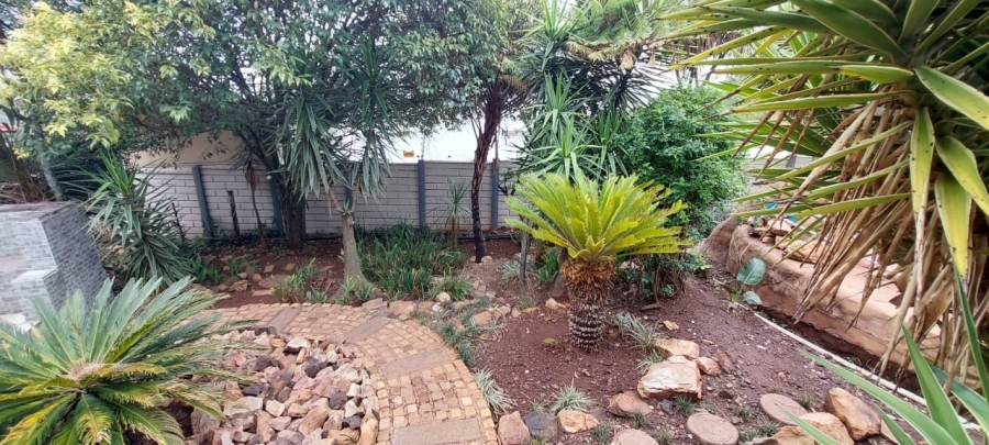 4 Bedroom Property for Sale in Noordkruin Gauteng