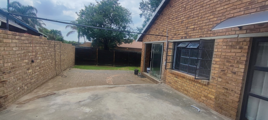 To Let 2 Bedroom Property for Rent in Eastleigh Gauteng