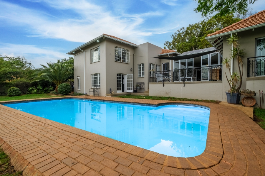 4 Bedroom Property for Sale in Northcliff Gauteng