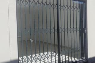 To Let commercial Property for Rent in Monument Gauteng