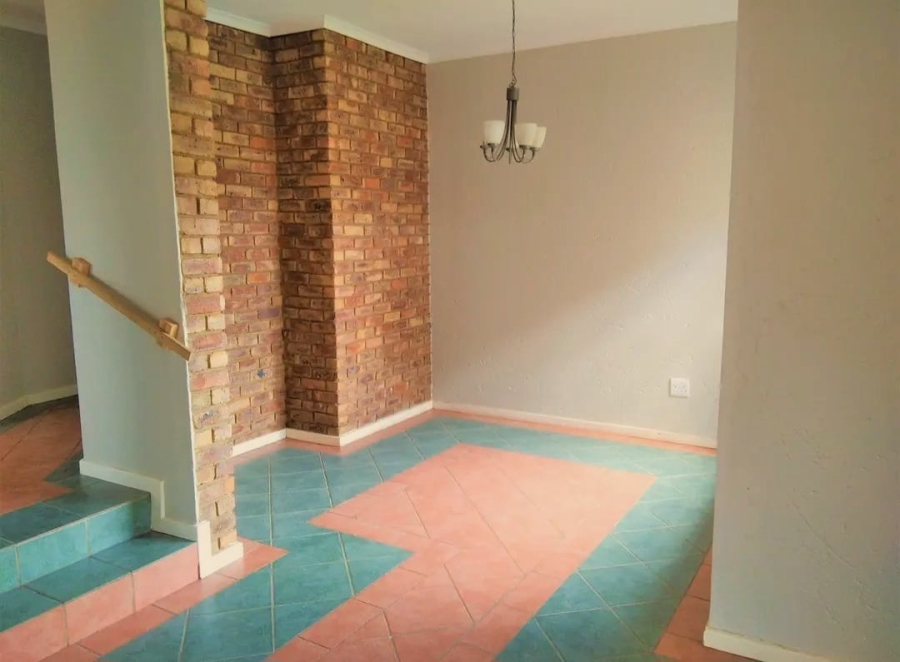 To Let 2 Bedroom Property for Rent in Newlands Gauteng