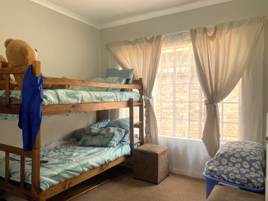 To Let 2 Bedroom Property for Rent in Newlands Gauteng