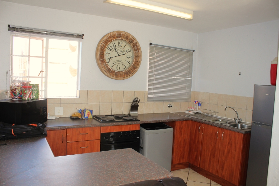 To Let 1 Bedroom Property for Rent in The Reeds Gauteng