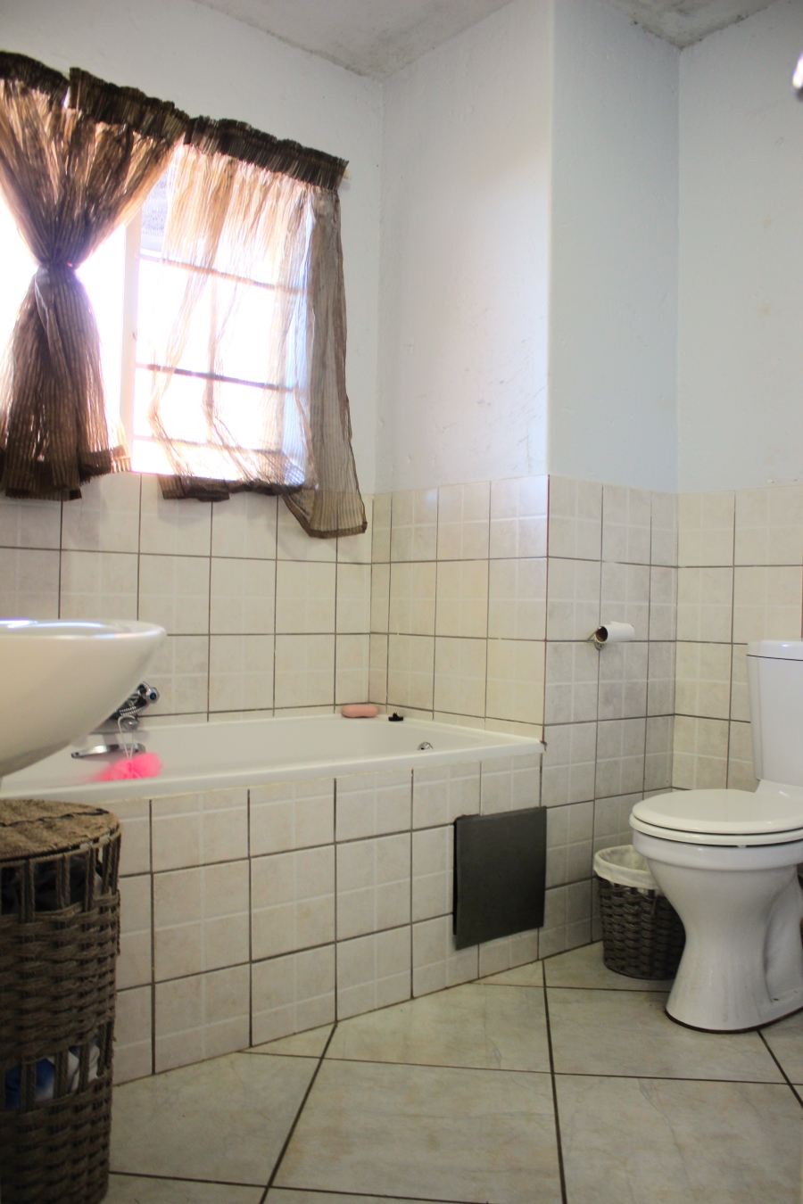 To Let 1 Bedroom Property for Rent in The Reeds Gauteng