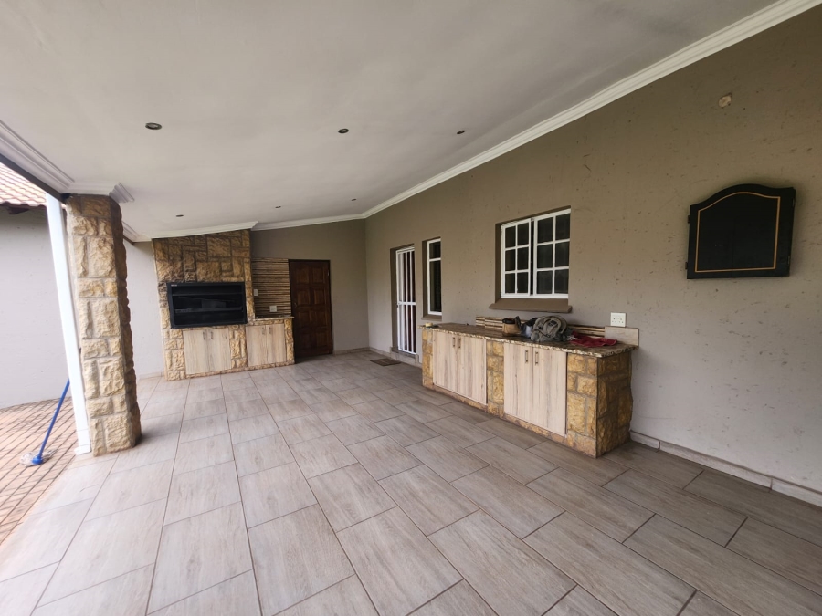 3 Bedroom Property for Sale in Dalview Gauteng